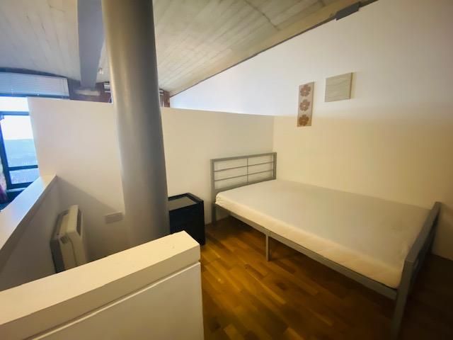 Property photo 1 of 7 Bedroom Area