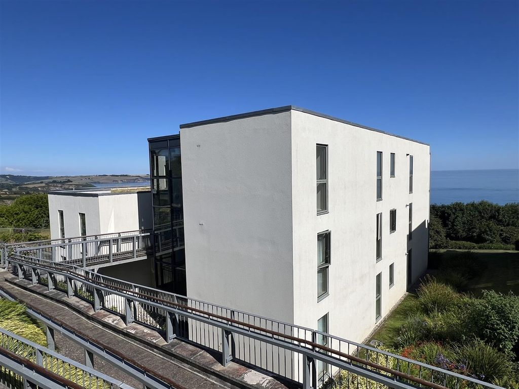 Additional image 6 of 2 bed flat for saleSea Road, Carlyon Bay, Carlyon Bay PL25