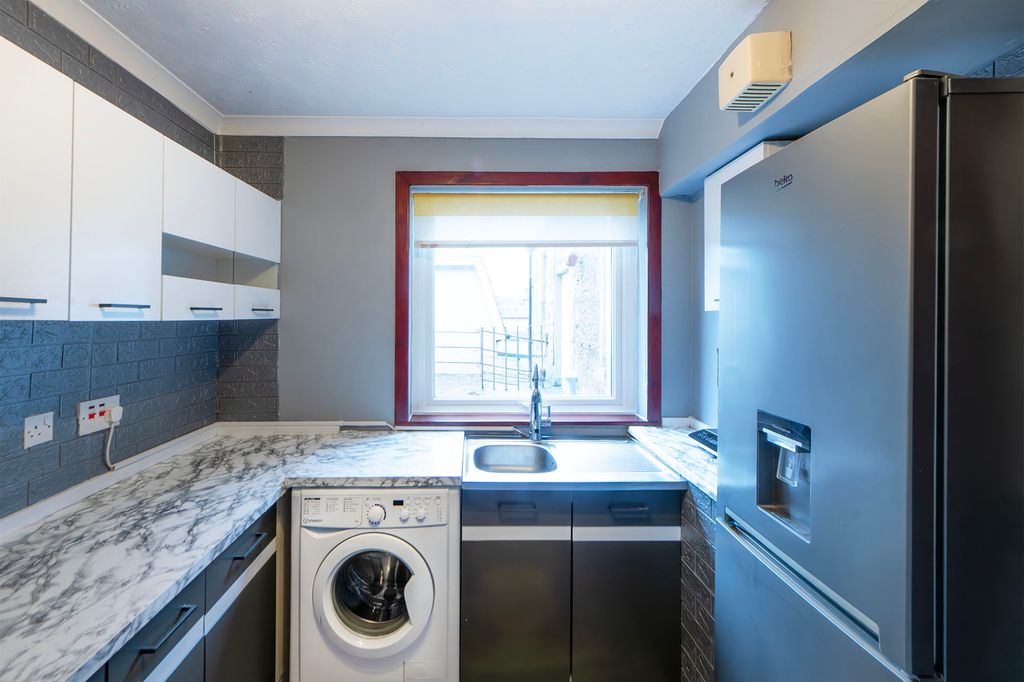 Additional image 5 of 1 bed flat for saleKing Street, Crieff PH7