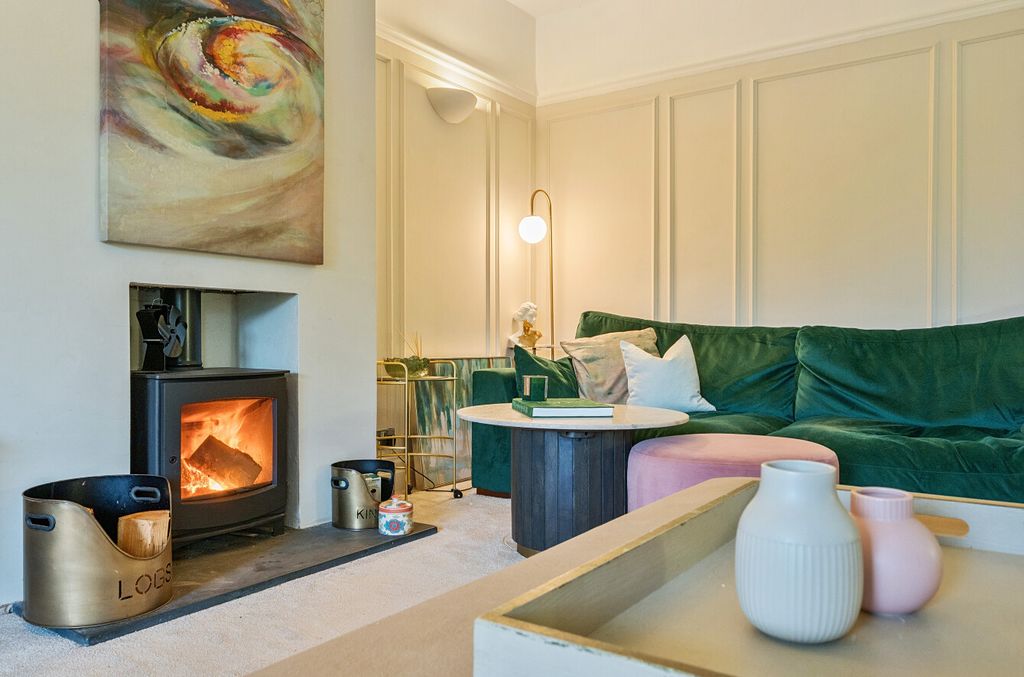 Property photo 3 of 31 1363905-9-68E93B4...