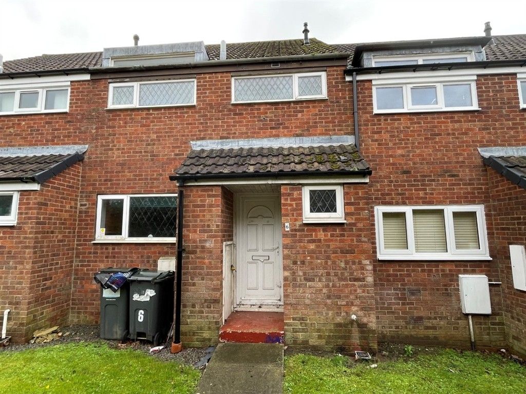Property photo 1 of 12