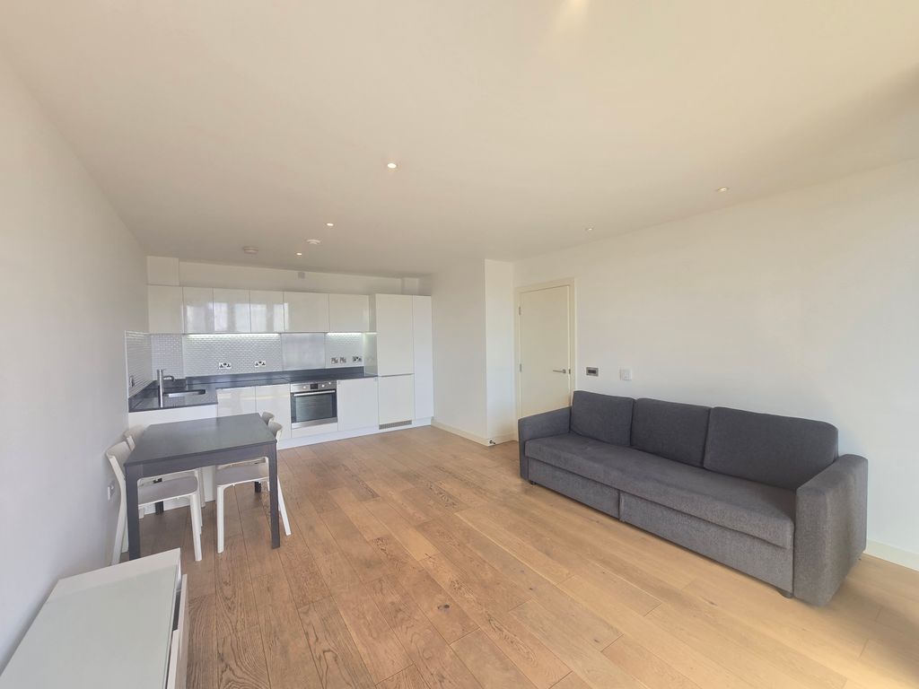 Property photo 2 of 11