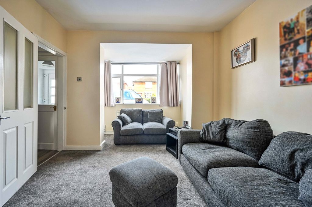 Property photo 3 of 12 Picture No. 05