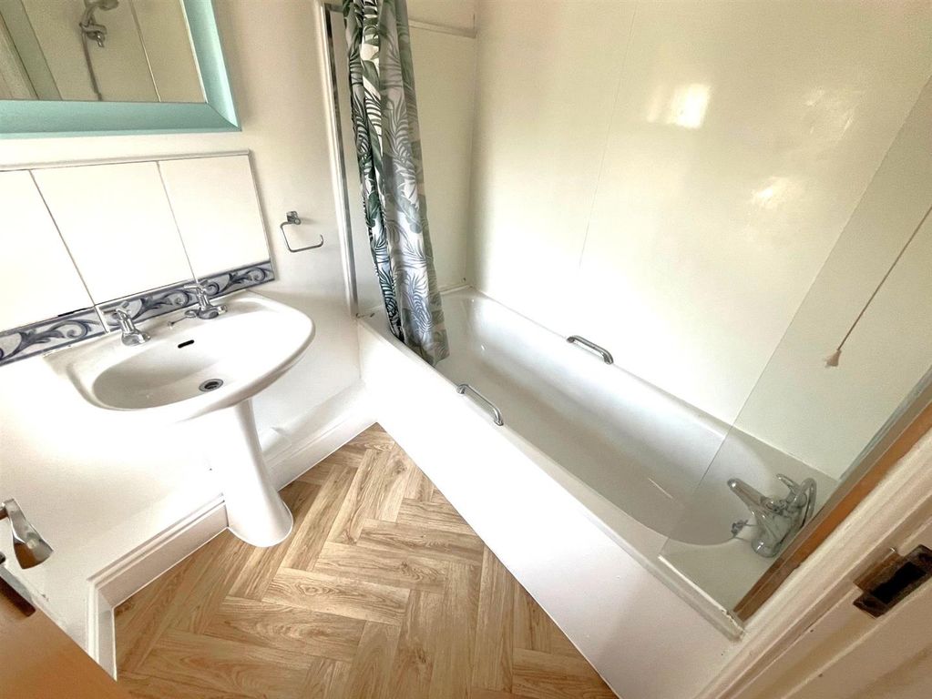 Additional image 7 of 1 bed flat for saleSuperb City Centre Living Zetland Road, Redland, Bristol BS6