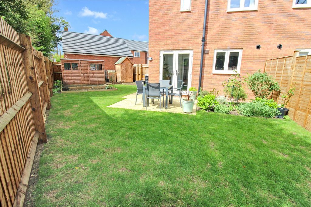 Property photo 2 of 17 Picture No. 04
