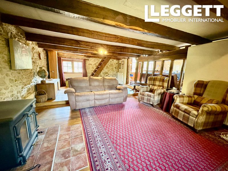 Property photo 3 of 10