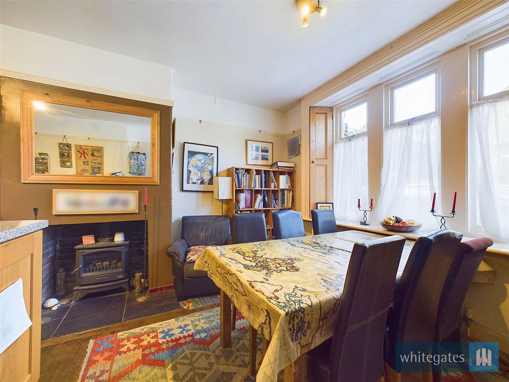 Property photo 3 of 19 Picture No. 06