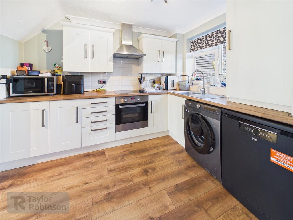 Property photo 3 of 16 Cam02600G0-Pr0845-Still015.Jpg