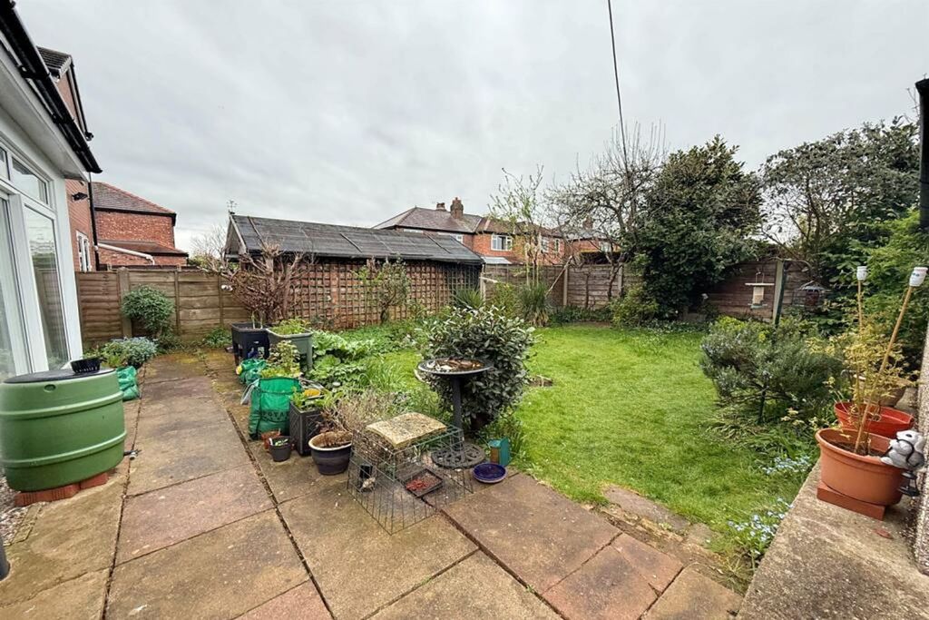 Property photo 2 of 24