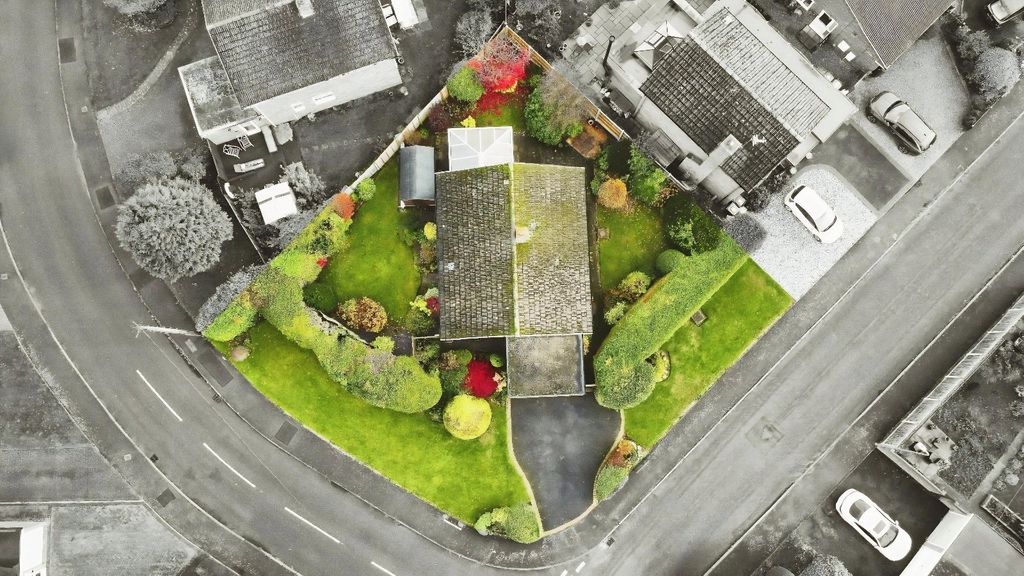 Property photo 3 of 15 Aerial Shadow