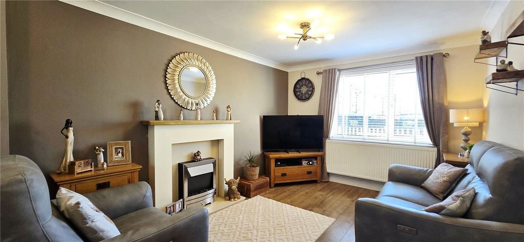 Property photo 2 of 16 Picture No. 59