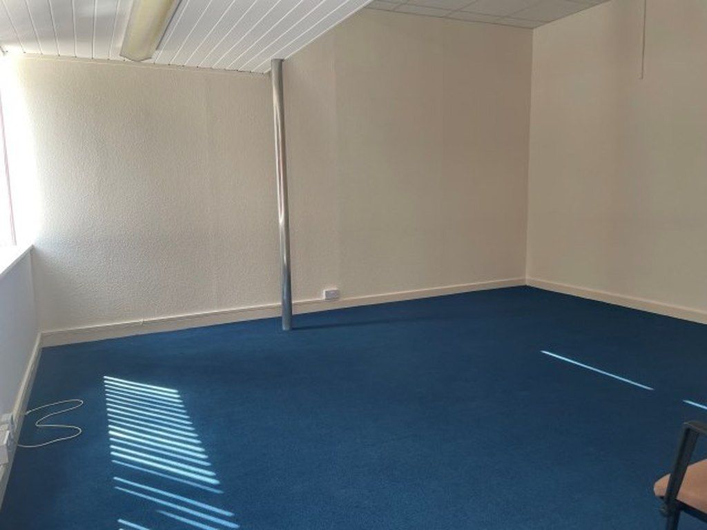 Property photo 3 of 7 Photo 3