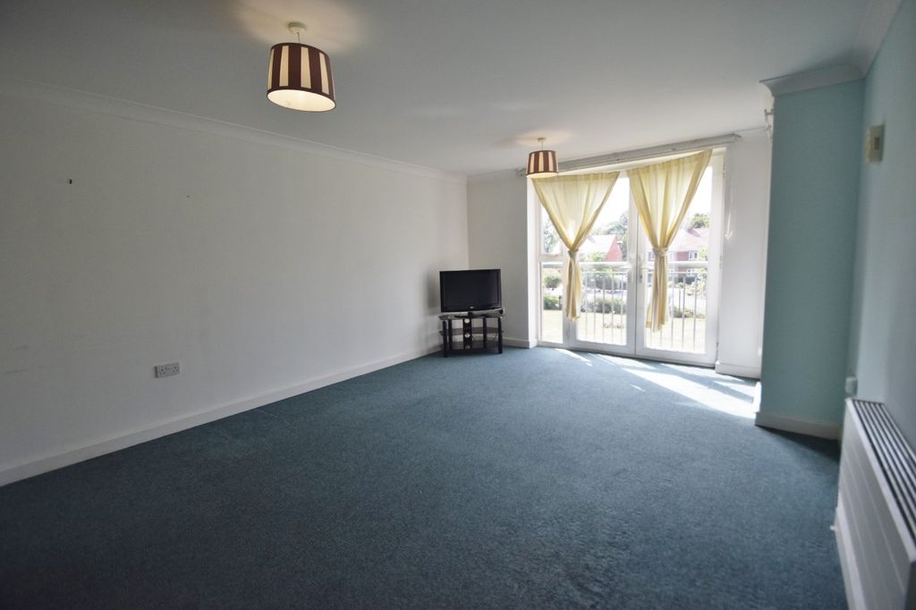 Property photo 3 of 8 Living Room