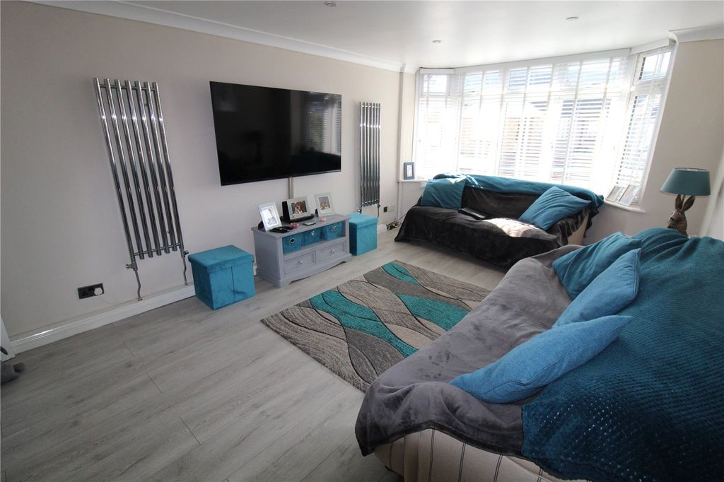 Property photo 2 of 12 Picture No. 07