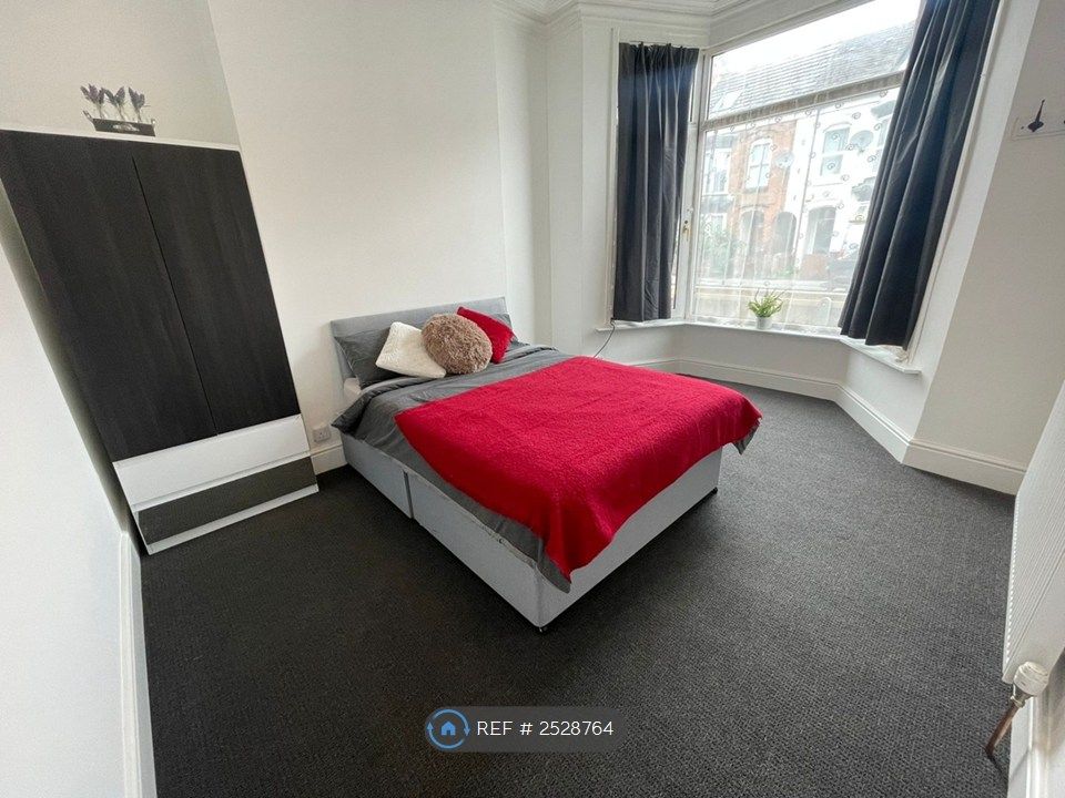 Property photo 3 of 16 Room 1 Ground Floor