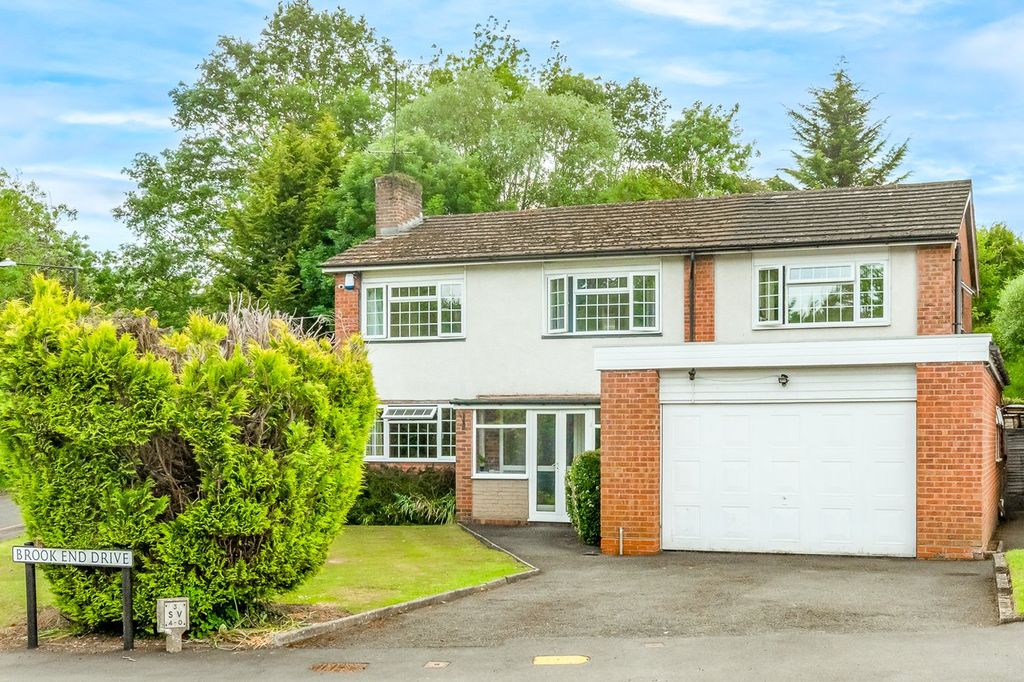 Property photo 1 of 36