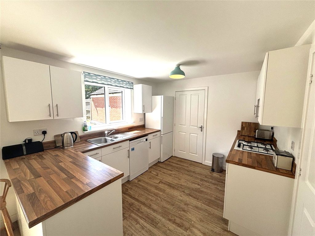 Property photo 3 of 25 Picture No. 07