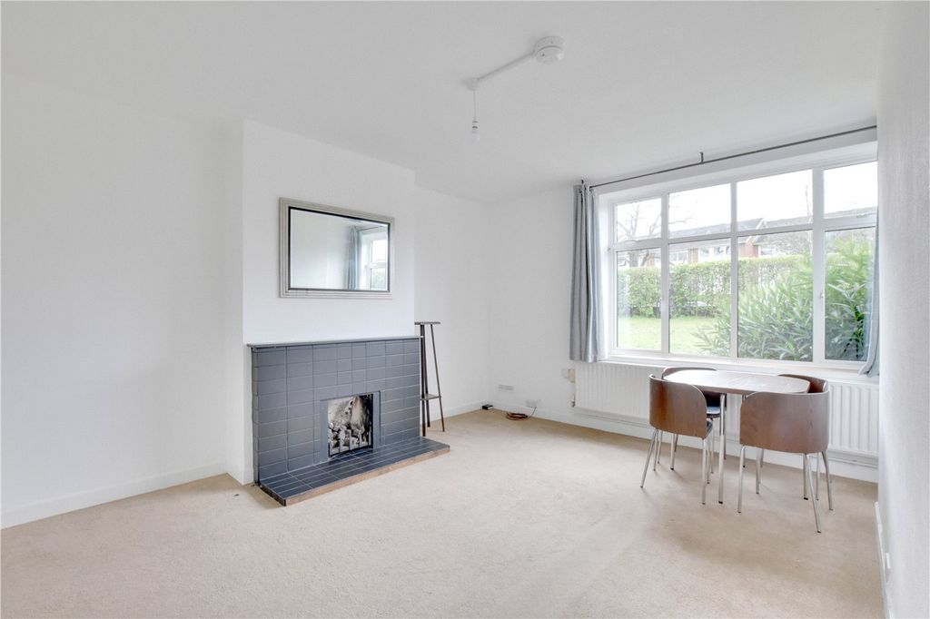 Property photo 2 of 17 Picture No. 19