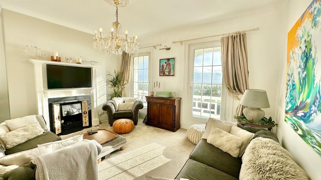 Property photo 1 of 38