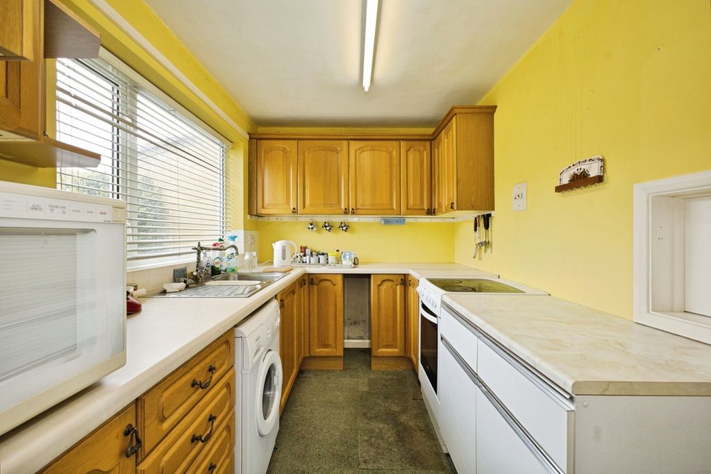 Property photo 3 of 20 Pbox-Img.Jpg