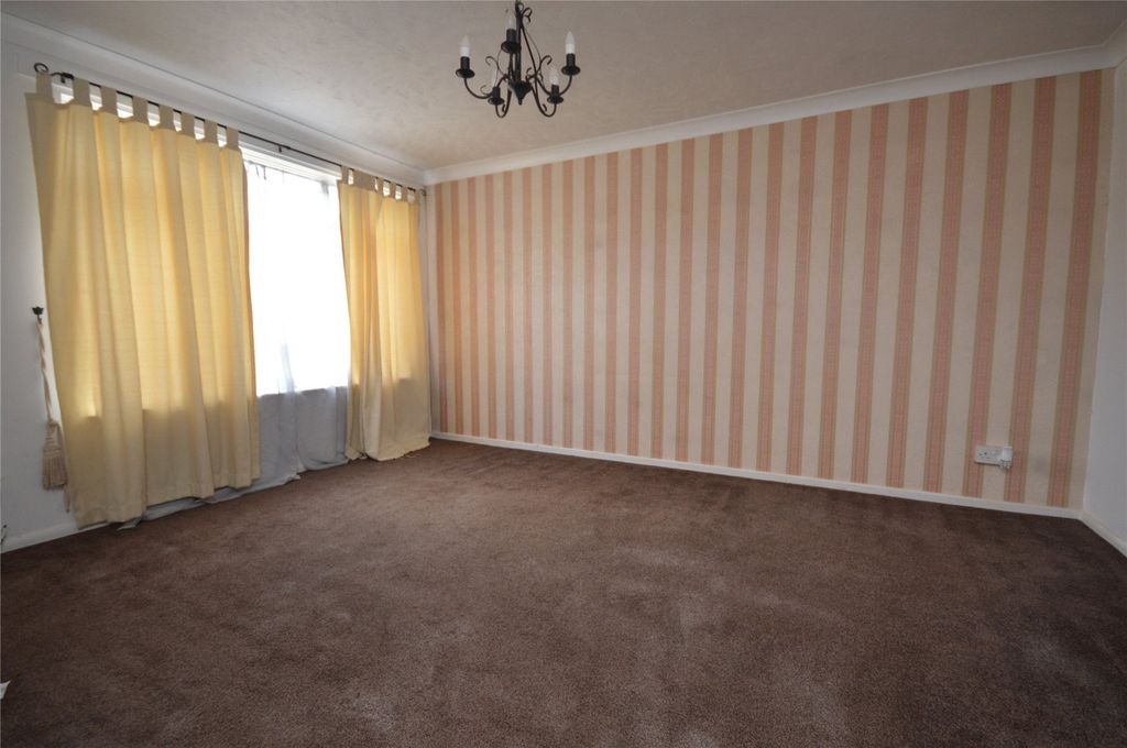 Property photo 2 of 18 Picture No. 02