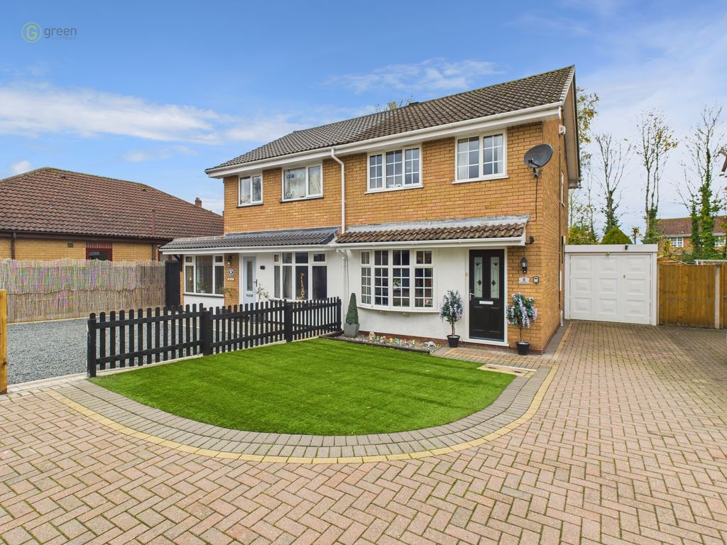 Property photo 1 of 35