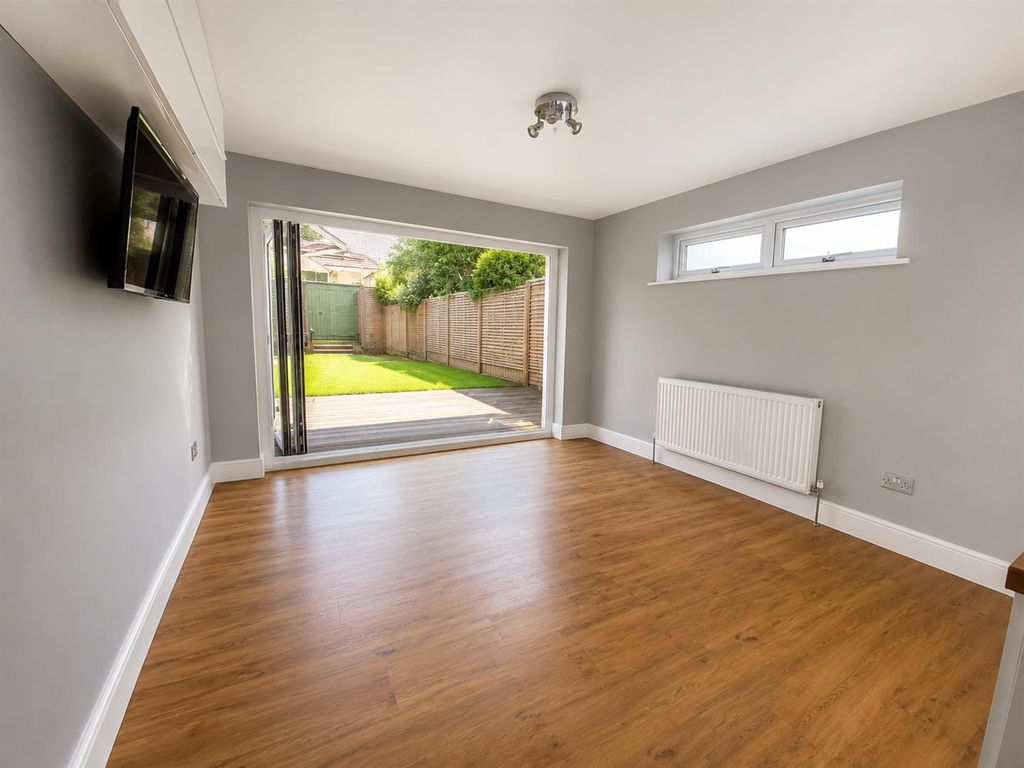 Property photo 2 of 10 98B4Ed96-72De-4617-B289-F2F812Ca99Cb.Png