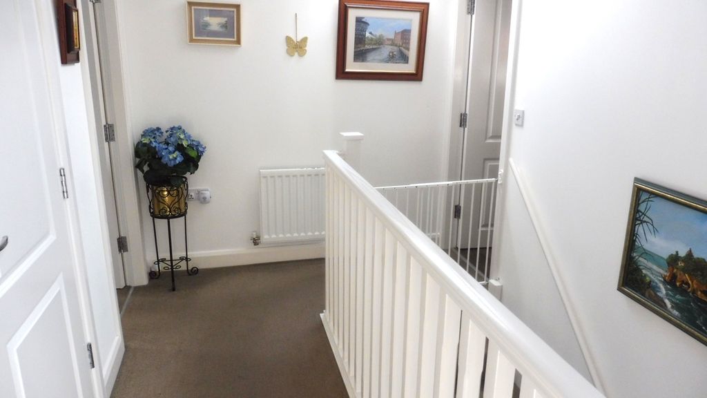 Property photo 2 of 18