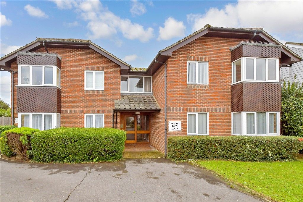 Property photo 1 of 8 External (Web)