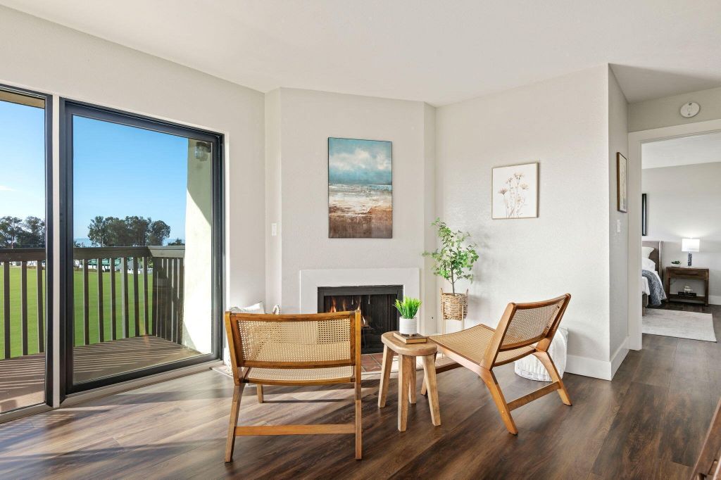 Property photo 3 of 10 <Alttext/>