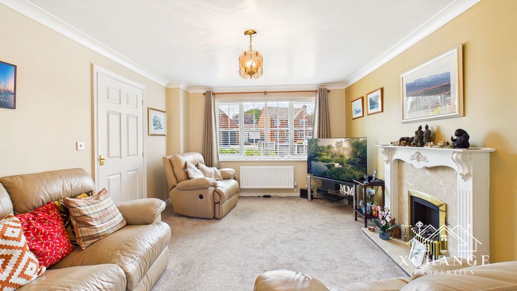 Property photo 3 of 32