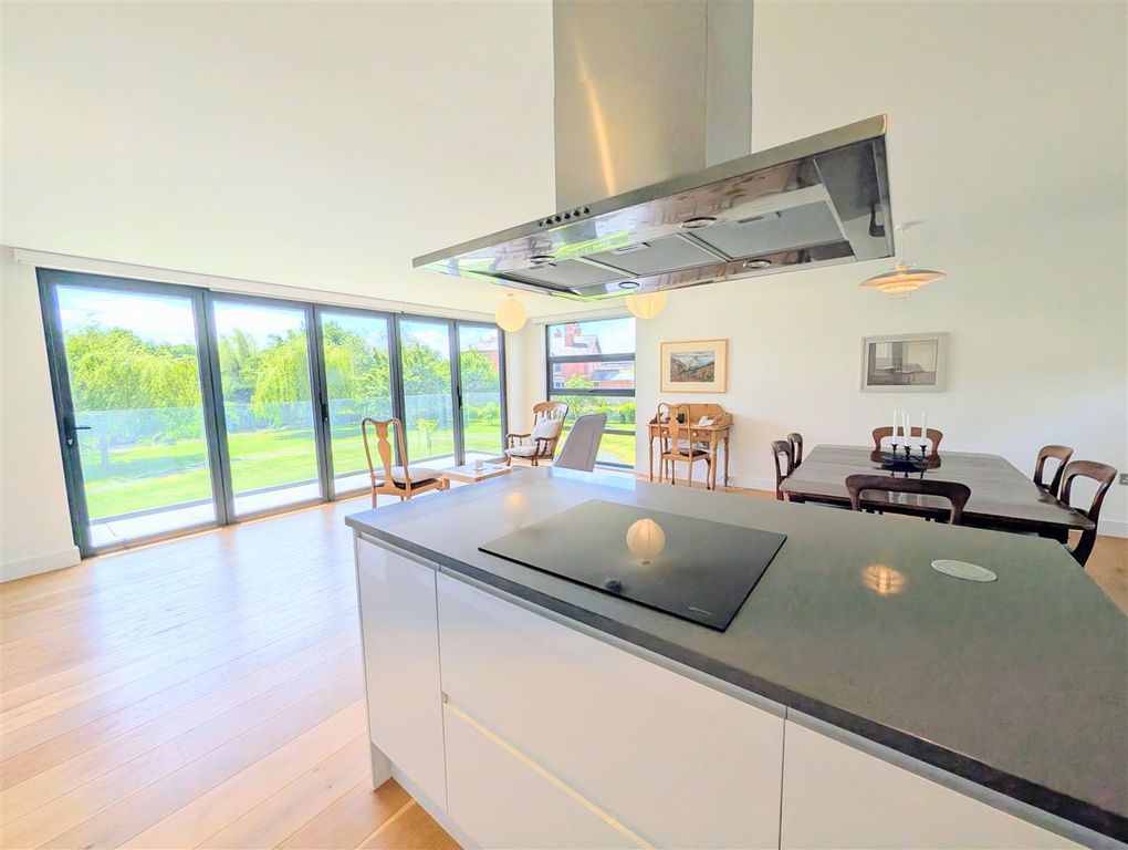 Additional image 6 of 2 bed flat for saleFryers Gate, Hereford HR4