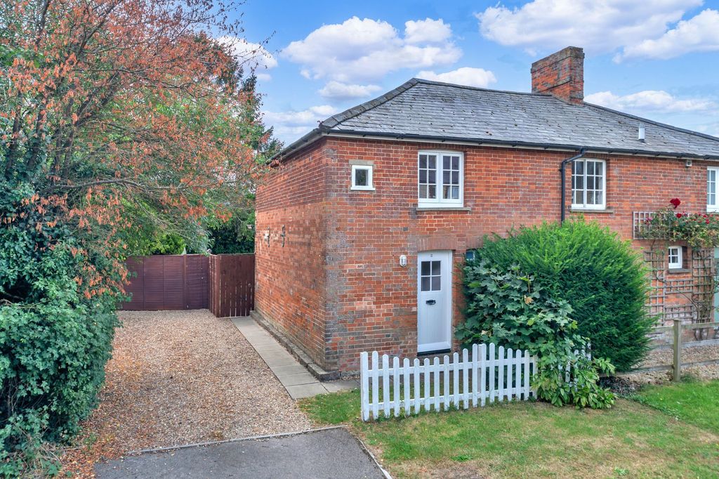 Property photo 1 of 12