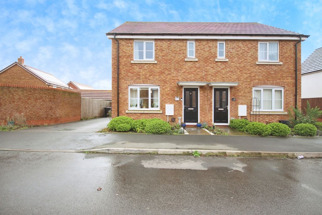 Property photo 2 of 15