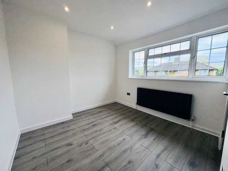 Property photo 2 of 13 Photo 9