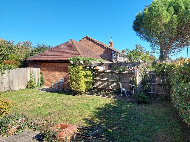 Property photo 3 of 14