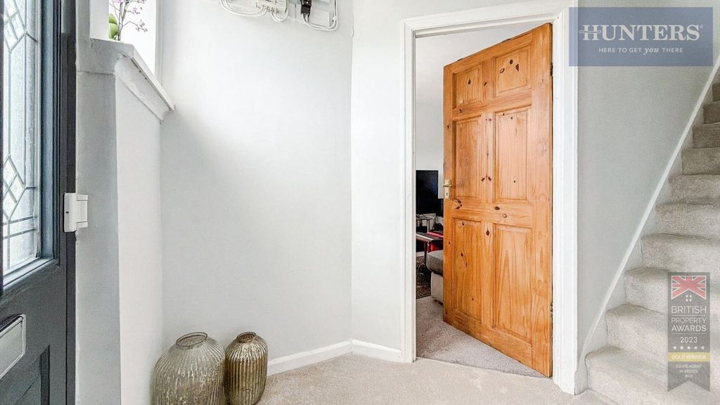 Property photo 3 of 24 Pbox-Img.Jpg