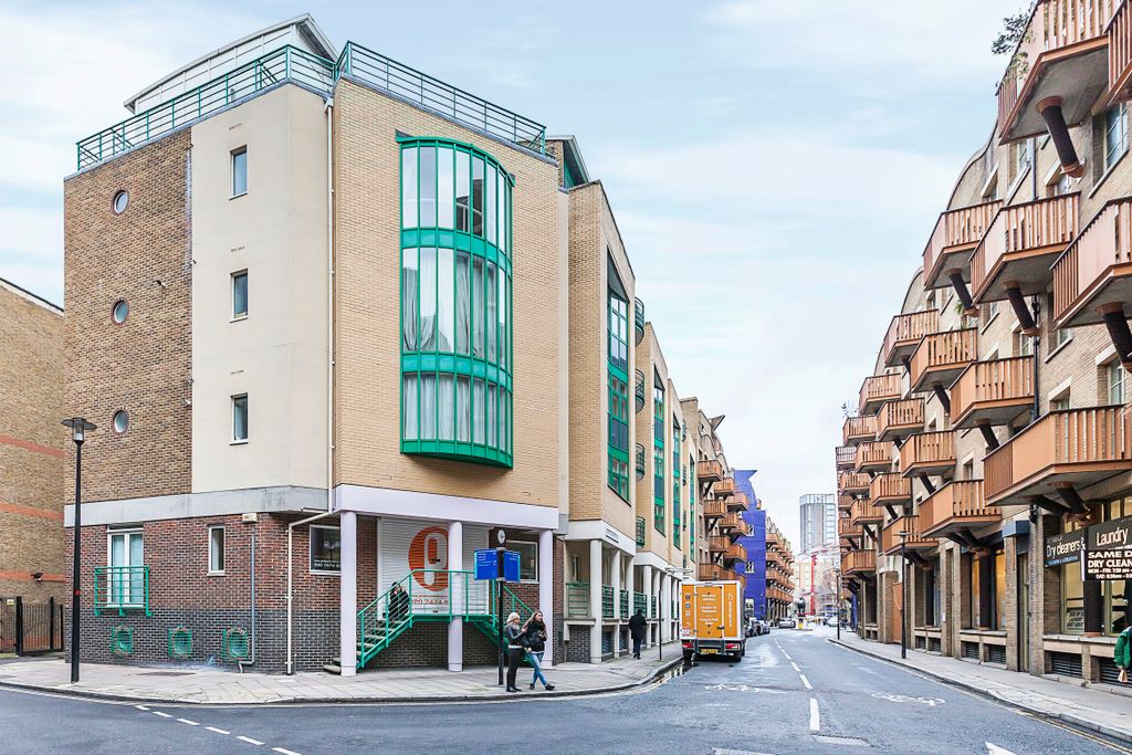 Property photo 2 of 18 Millenium (1).Jpg