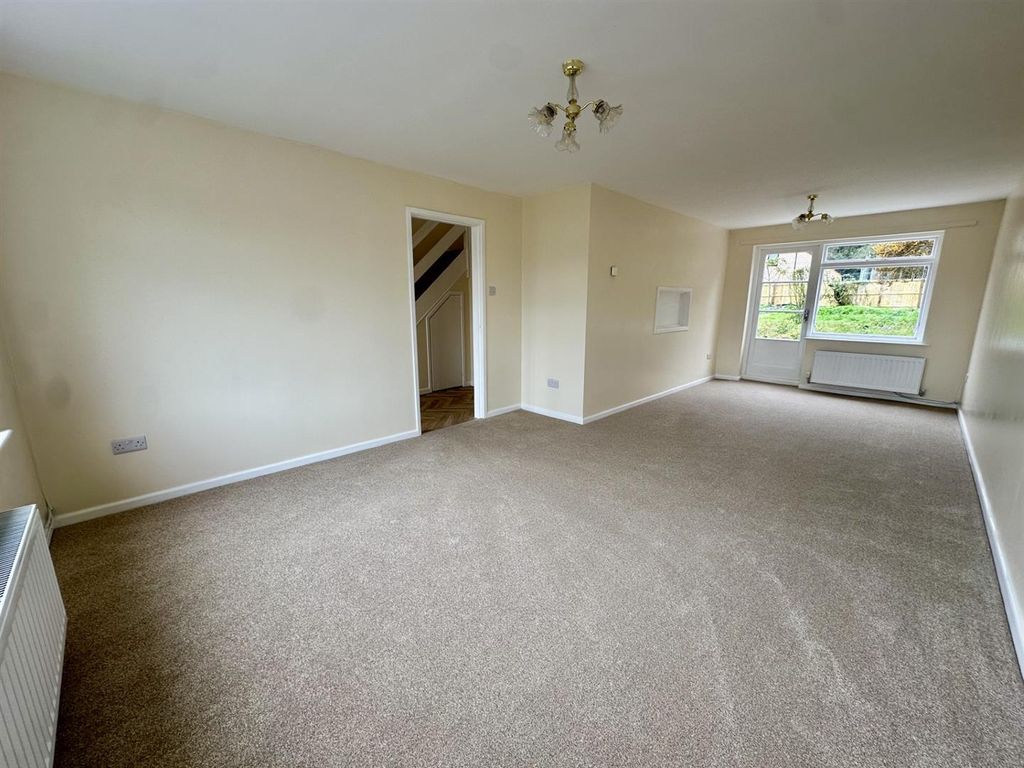 Property photo 2 of 10 5.Jpg