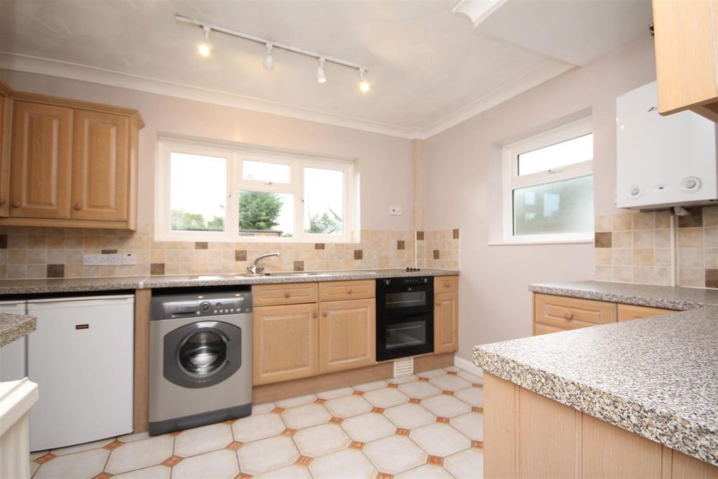 Property photo 3 of 11 3.Jpg