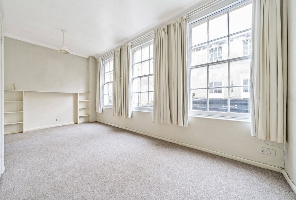 Property photo 2 of 11 Reception Room
