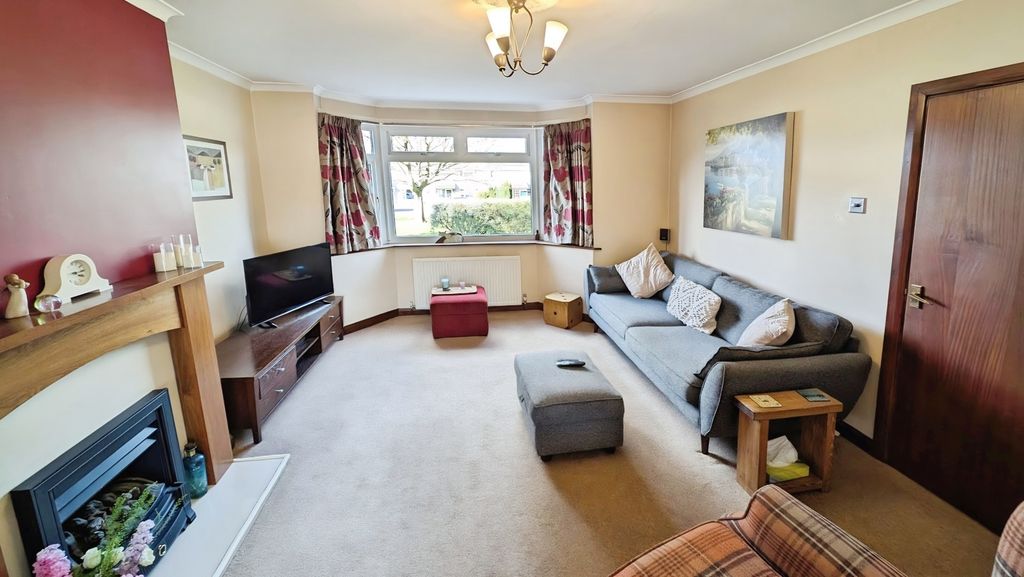 Property photo 3 of 20 Pbox-Img.Jpg