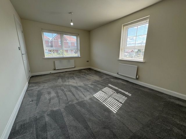 Property photo 3 of 13 Living Room