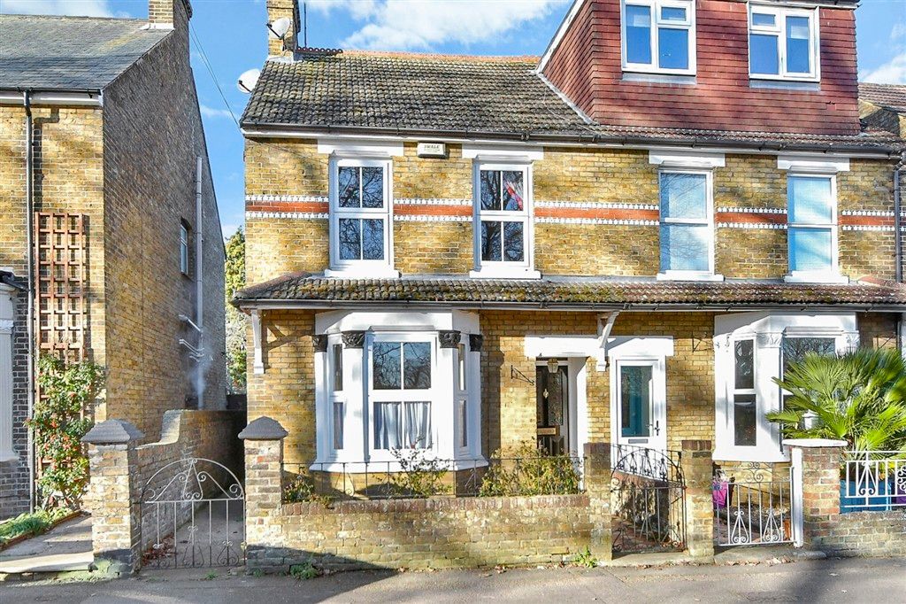 Property photo 1 of 13 External (Web)