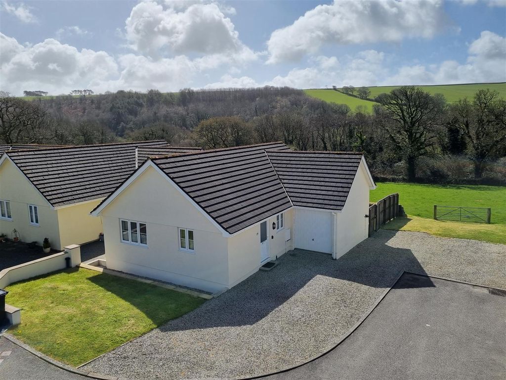 Property photo 1 of 14 Main.Jpg