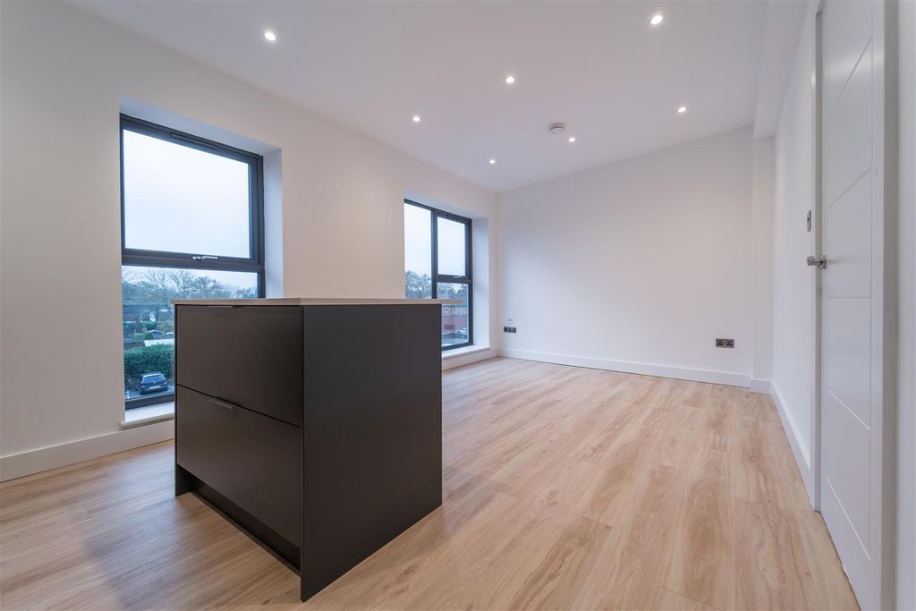 Property photo 2 of 13 Fas03558.Jpg