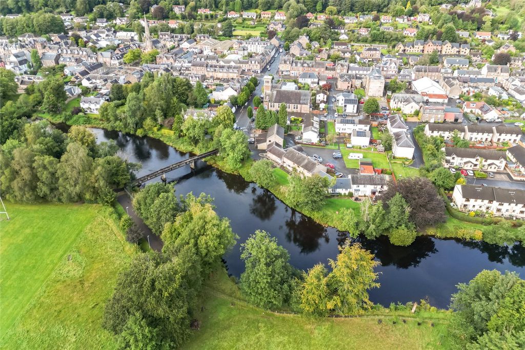 Property photo 2 of 26 Drone