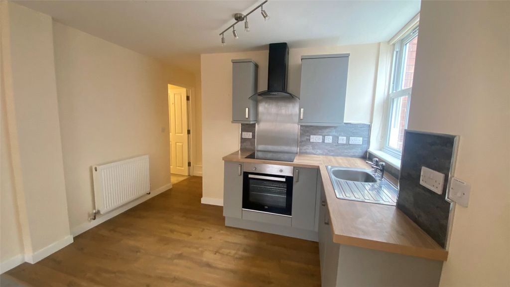 Property photo 2 of 10 Picture No. 02