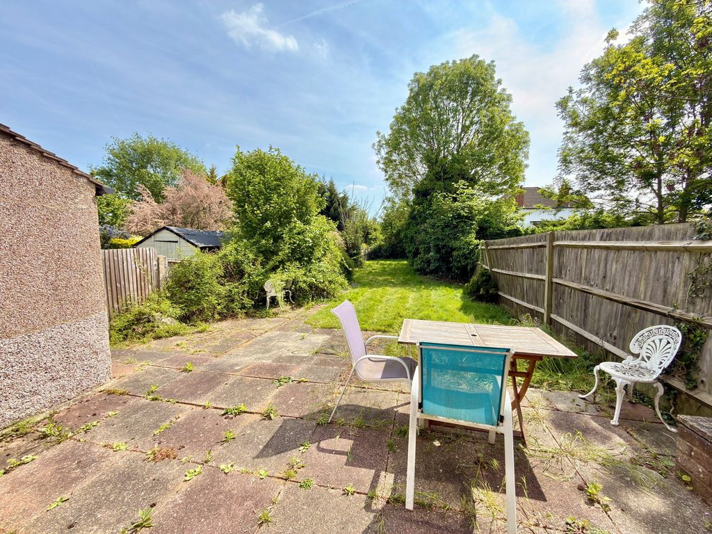 Property photo 2 of 13