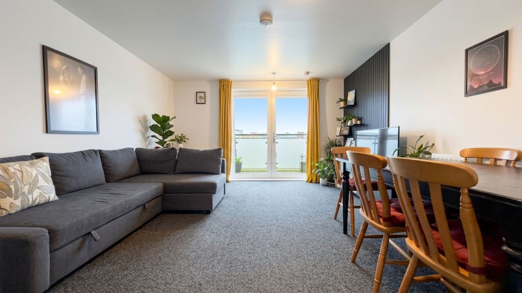 Property photo 3 of 6